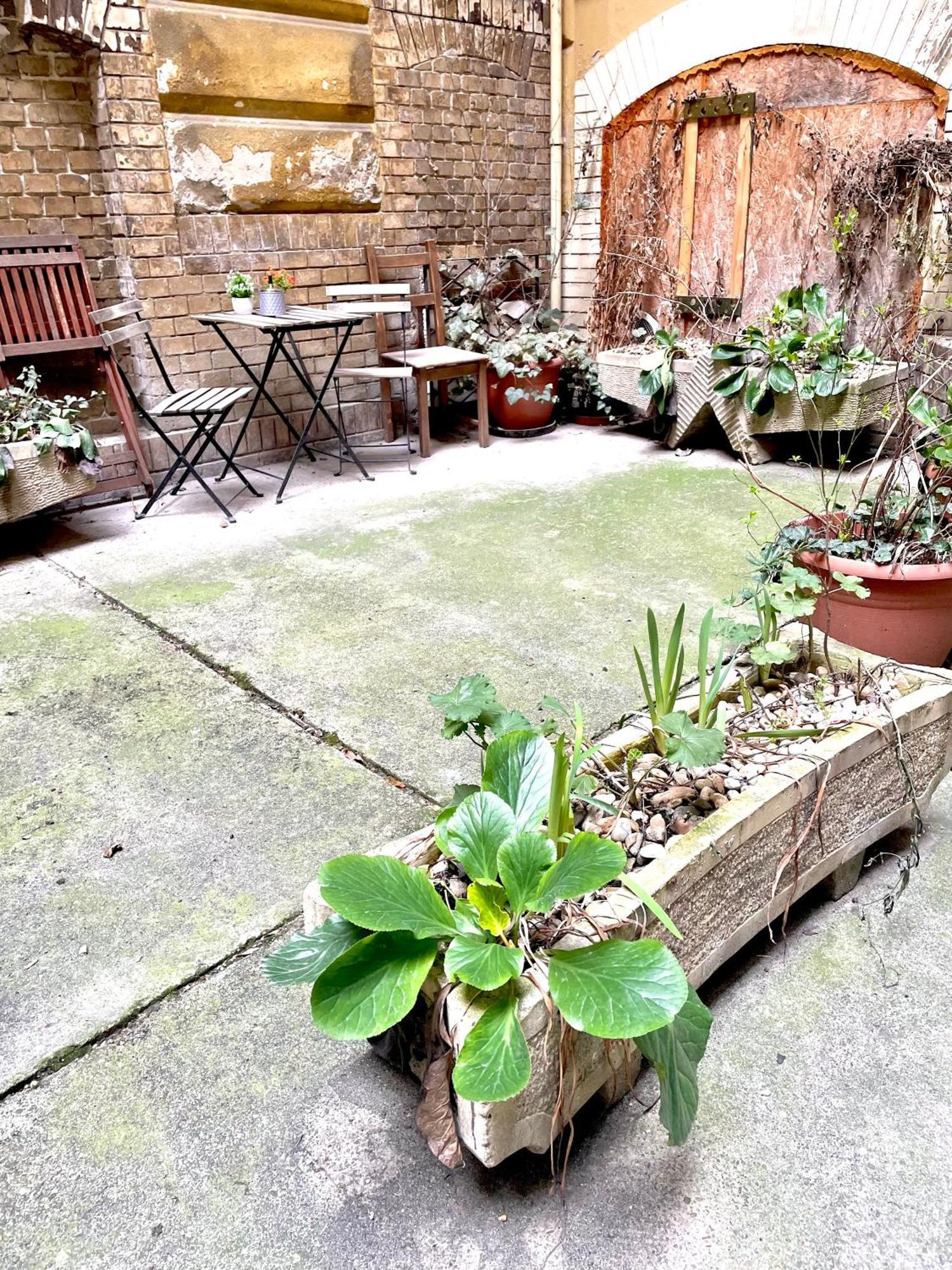 Apartment Big Cosy Near The Famous Westend City Center *