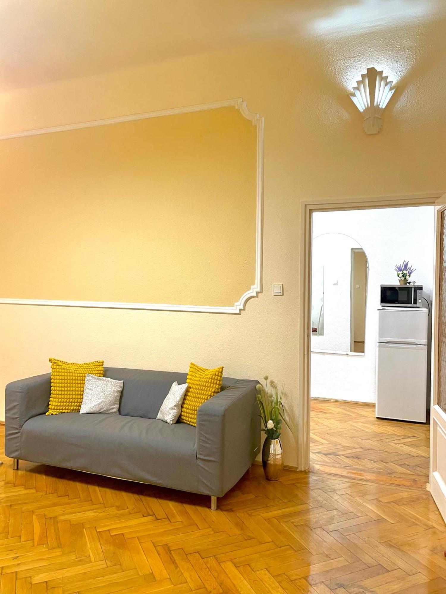 Apartamento Big Cosy Near The Famous Westend City Center *